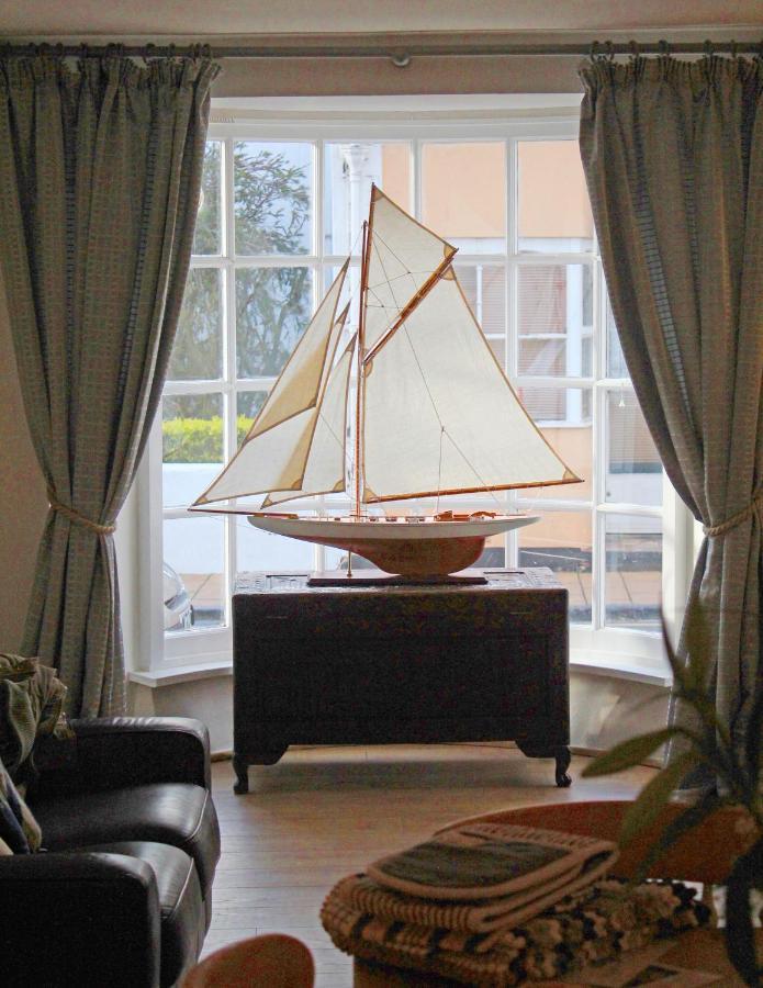 Beautiful Seaside One Bedroom Apartment Shaldon Bagian luar foto