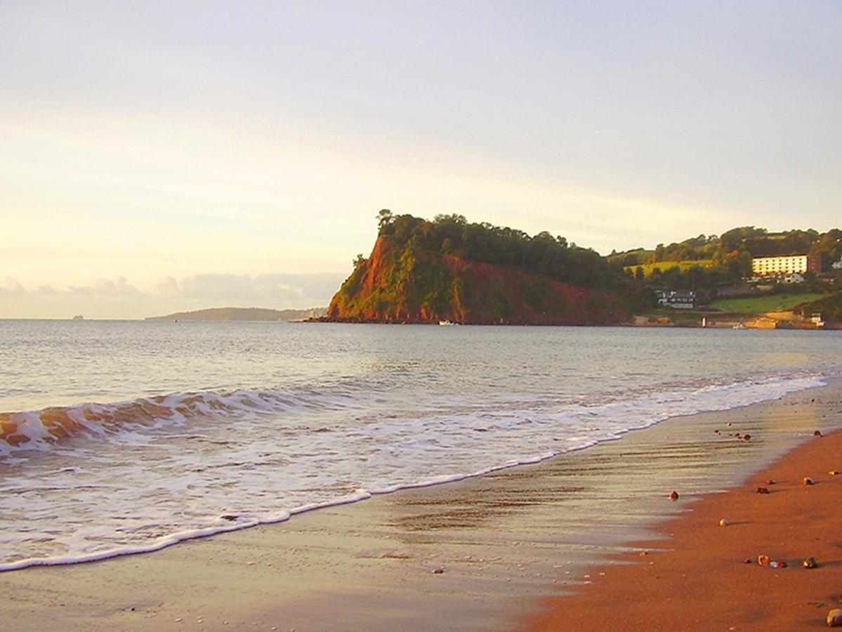 Beautiful Seaside One Bedroom Apartment Shaldon Bagian luar foto